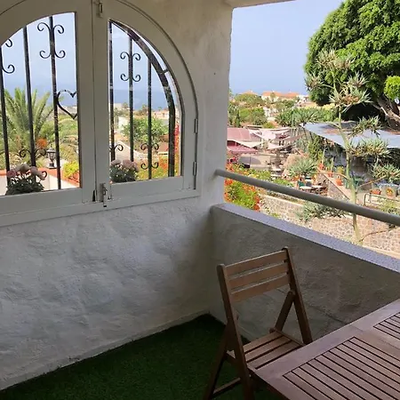 Cozy Apartment In Chayofa, Tenerife South アパート *