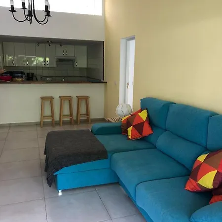 Cozy Apartment In Chayofa, Tenerife South アパート *